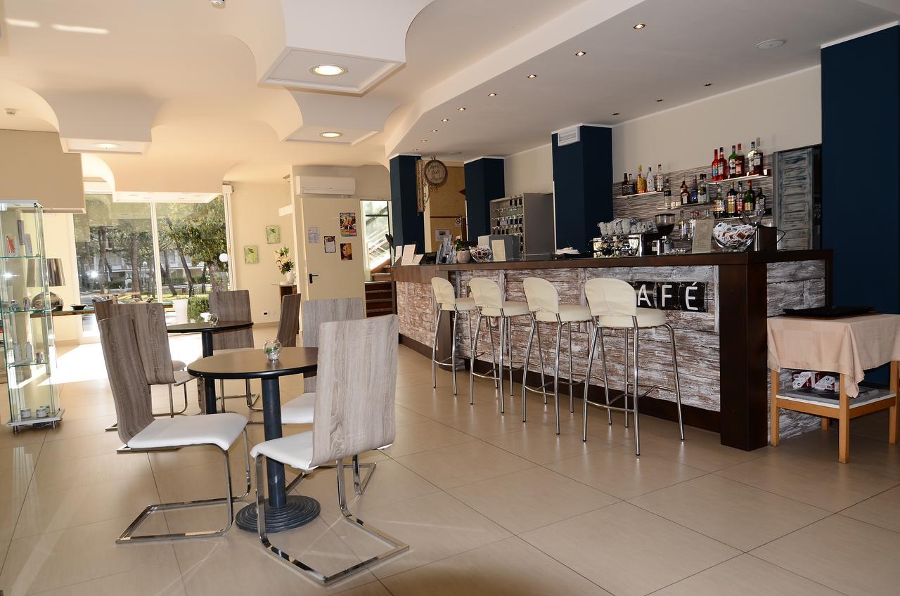 Hotel Mirage ميلانو ماريتيما المظهر الخارجي الصورة